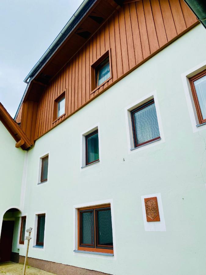 Gutshof Zum Wurzgarten Hainbach Buitenkant foto