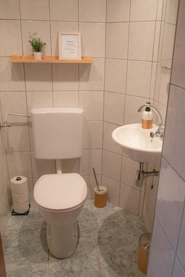 Gutshof Zum Wurzgarten Hainbach Buitenkant foto